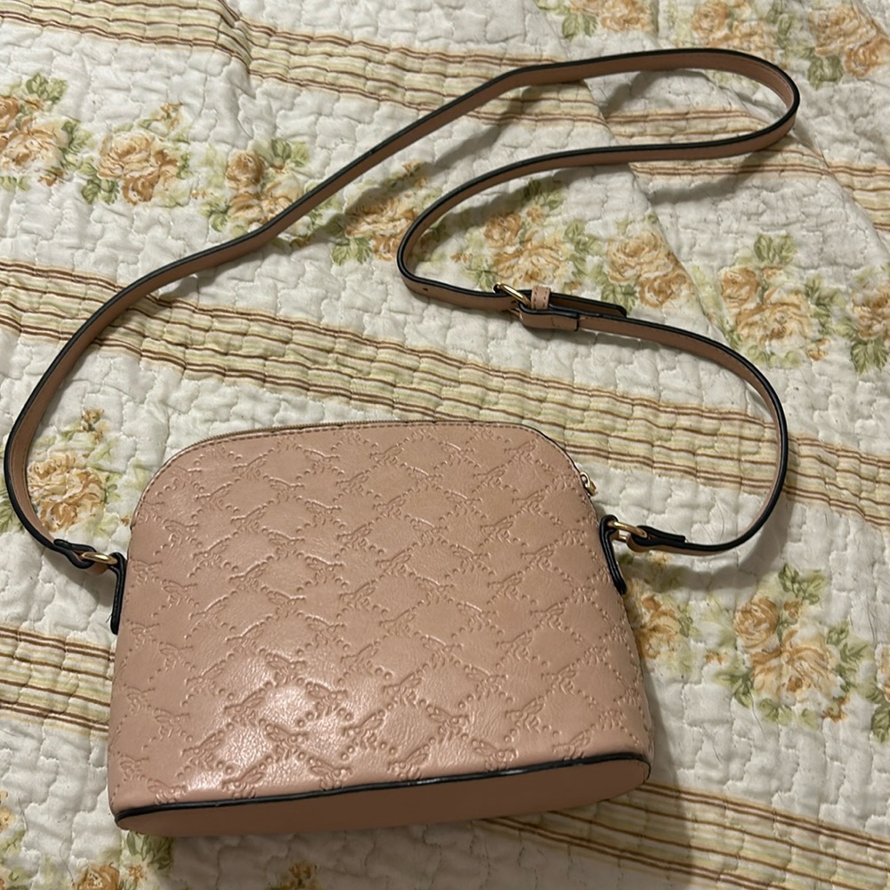 🔴 PRICE IS FIRM 🔴 Crossbody bag - ONLY USED ONCE!